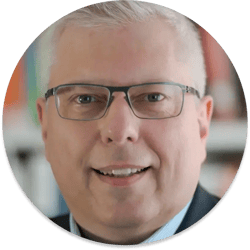 Porträtfoto von Gerhard Lang, Teamleiter für das IT-Kundeninfrastrukturmanagement bei Grenke AG